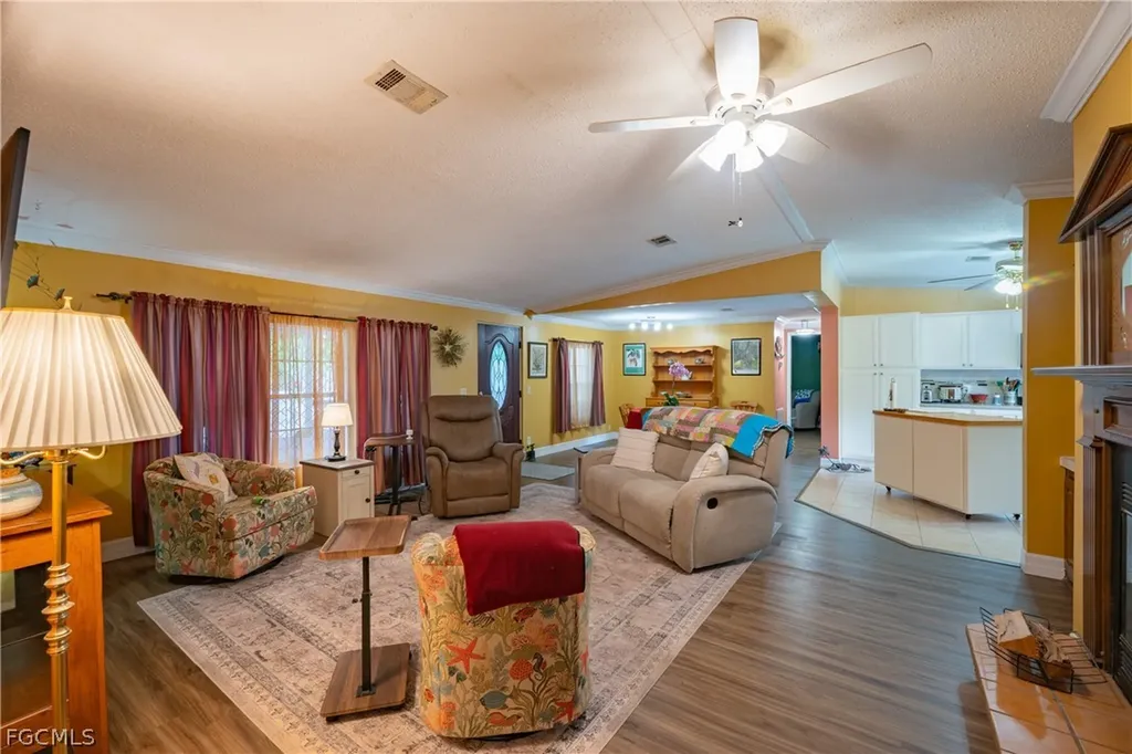 1700 Tampa Avenue Clewiston FL 33440