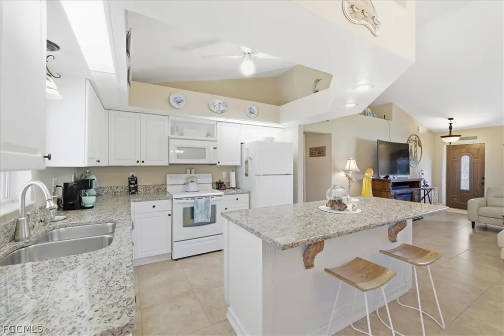 2337 NW 38th Place Cape Coral FL 33993