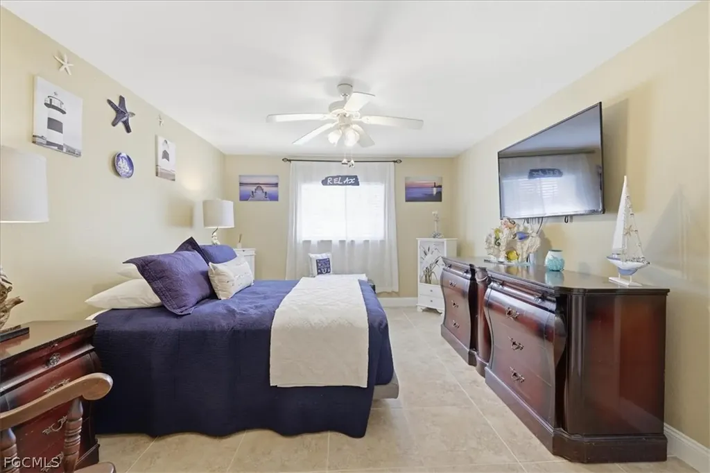 2337 NW 38th Place Cape Coral FL 33993
