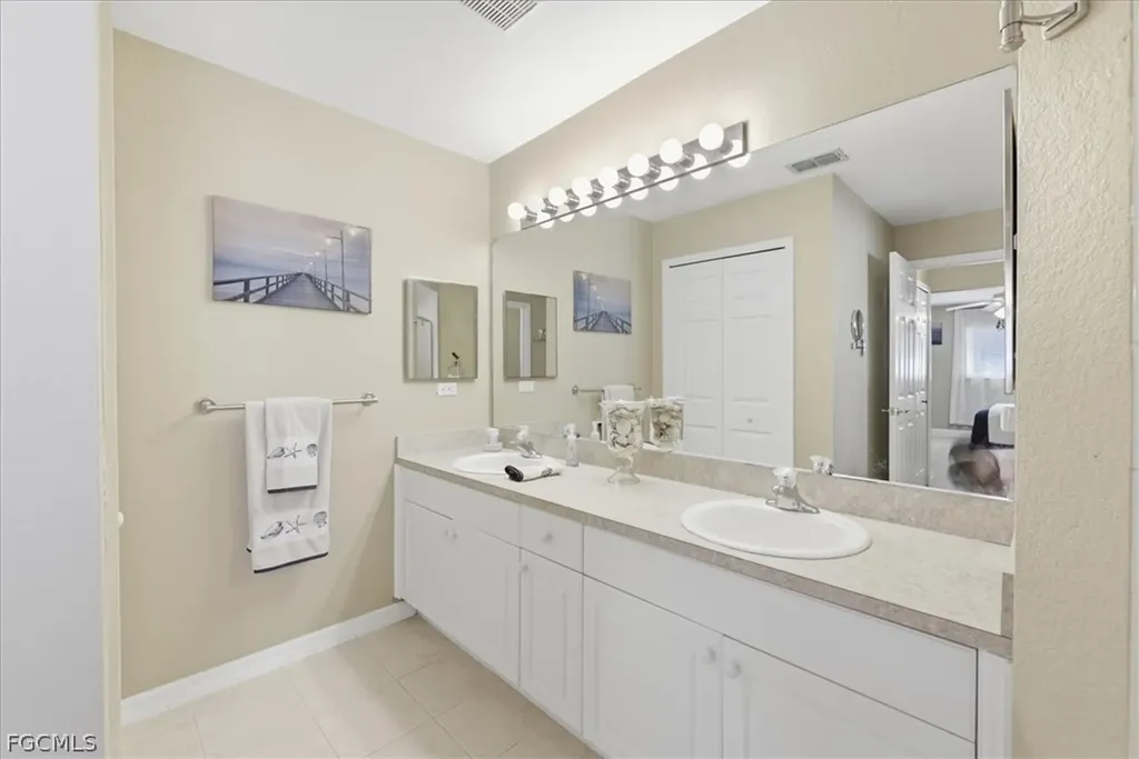 2337 NW 38th Place Cape Coral FL 33993