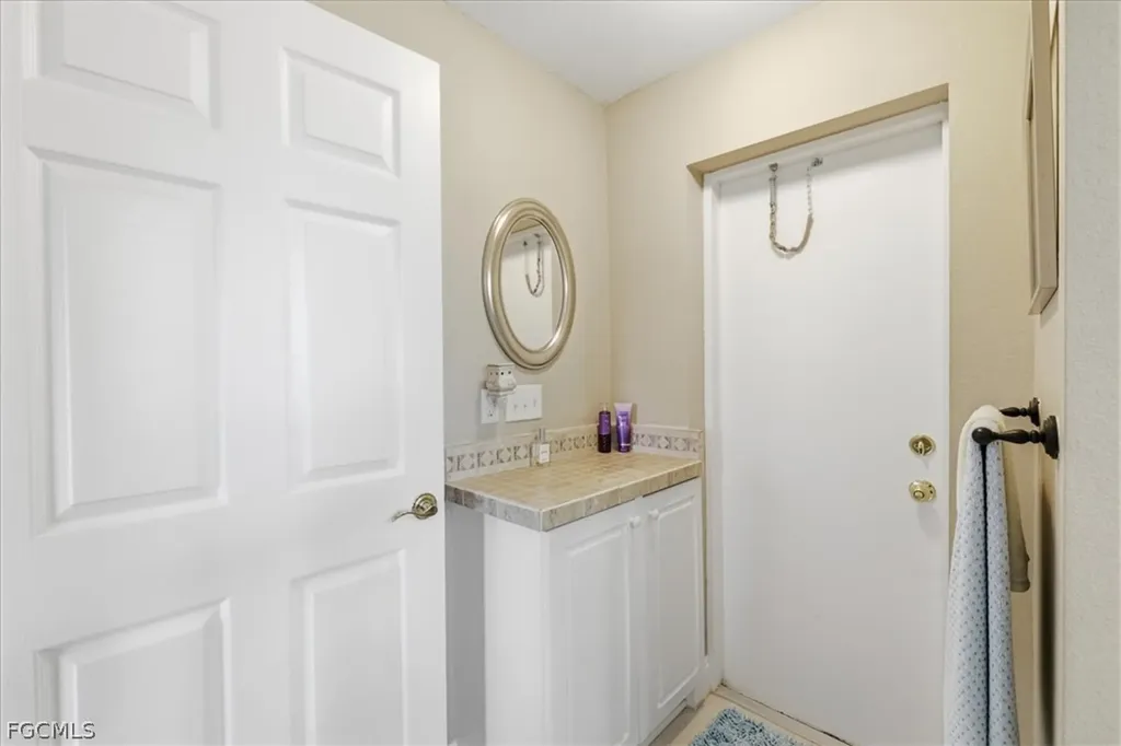 2337 NW 38th Place Cape Coral FL 33993