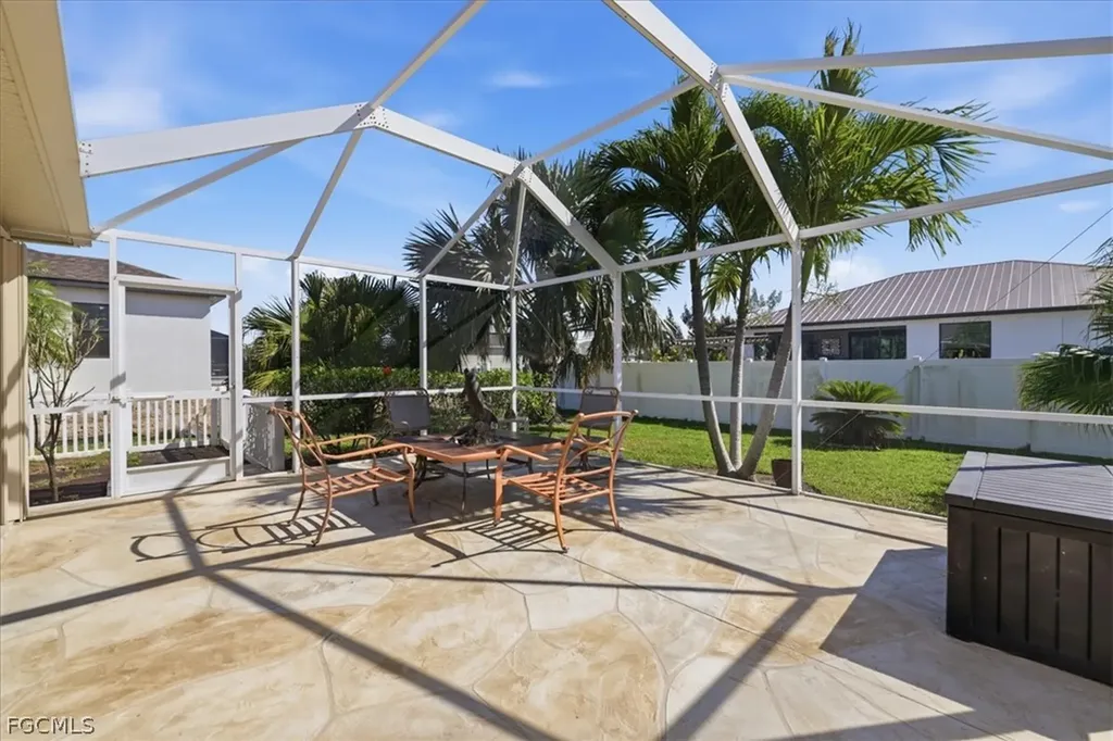 2337 NW 38th Place Cape Coral FL 33993