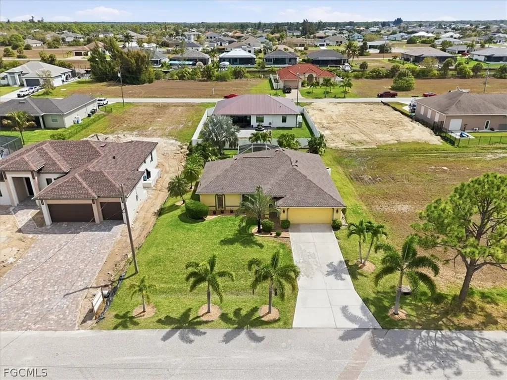 2337 NW 38th Place Cape Coral FL 33993