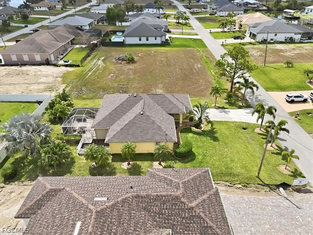 2337 NW 38th Place Cape Coral FL 33993