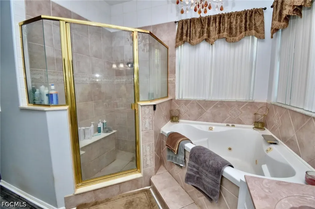 3551 Red Barn Ormond Beach FL 34174