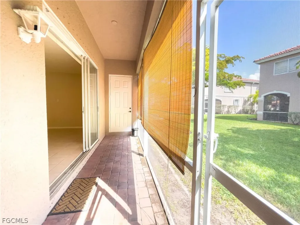 10027 Salina Street Fort Myers FL 33905
