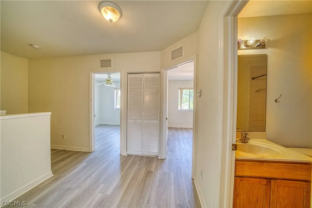 10027 Salina Street Fort Myers FL 33905