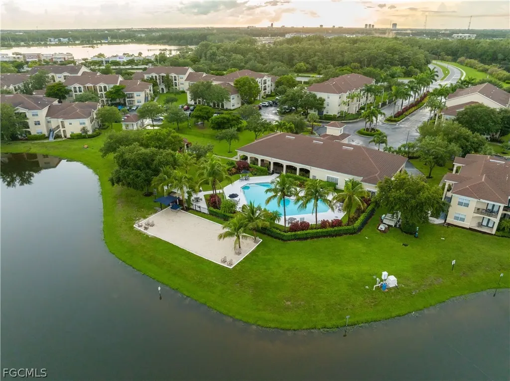 10027 Salina Street Fort Myers FL 33905