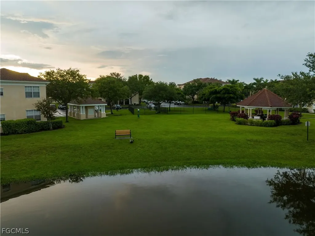 10027 Salina Street Fort Myers FL 33905