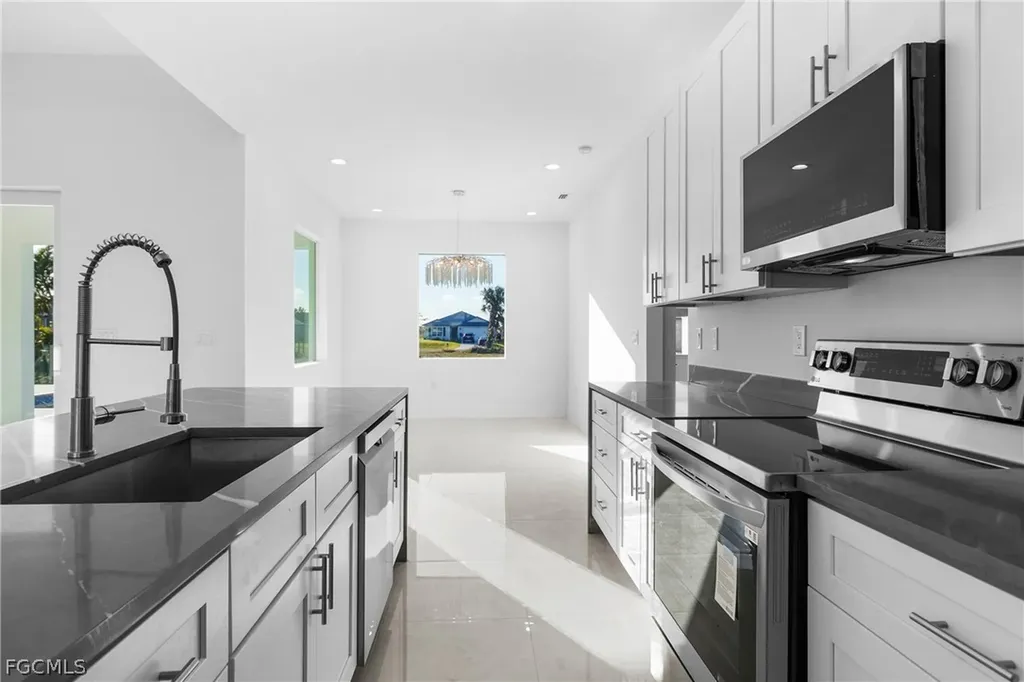 1026 Nelson Road N Cape Coral FL 33993
