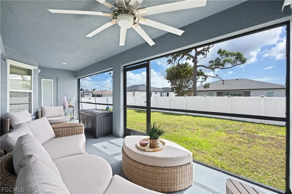 1728 Diplomat Parkway W Cape Coral FL 33993