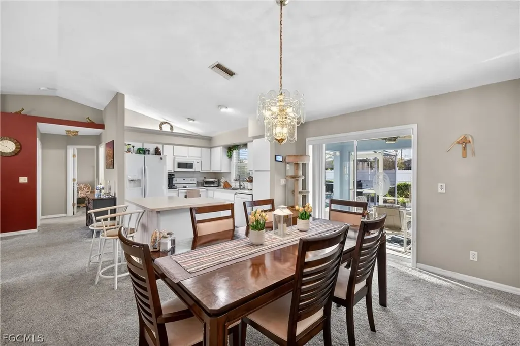 1114 SE 14th Terrace Cape Coral FL 33990