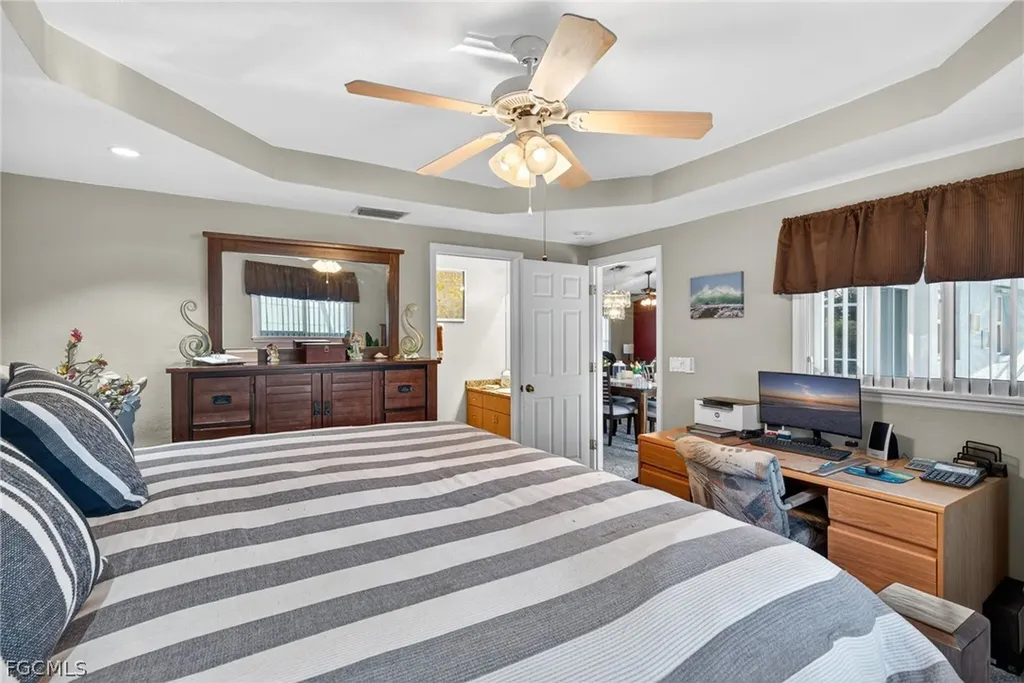1114 SE 14th Terrace Cape Coral FL 33990