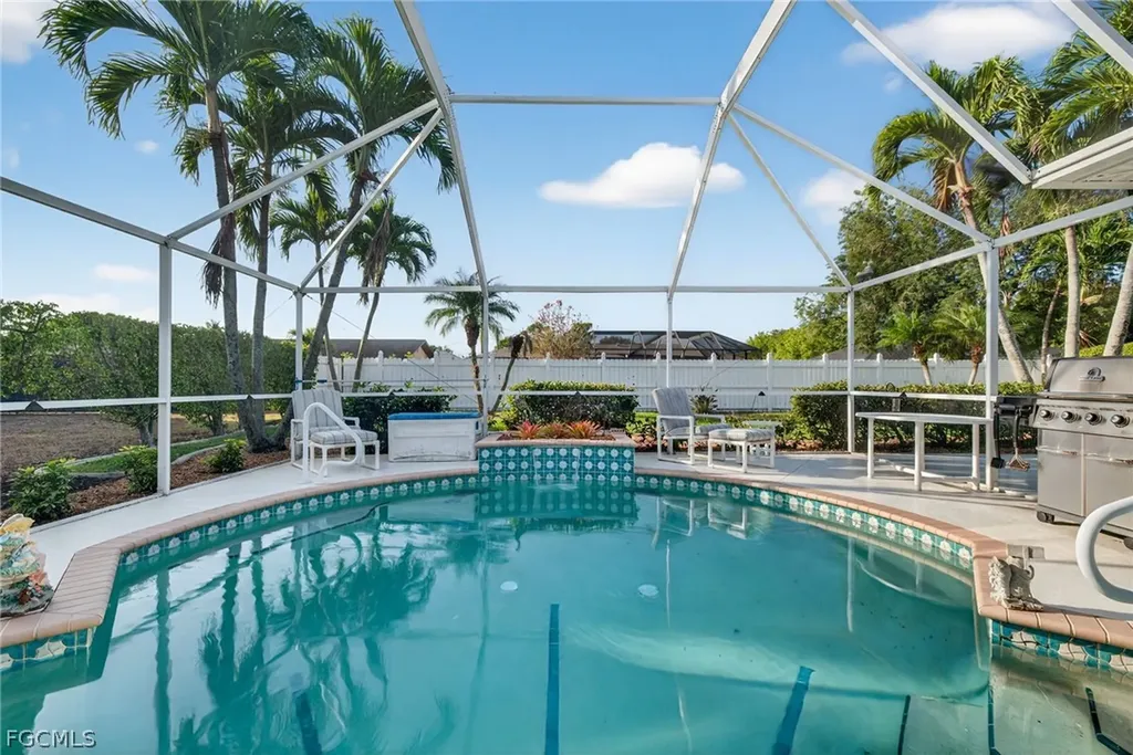 1114 SE 14th Terrace Cape Coral FL 33990