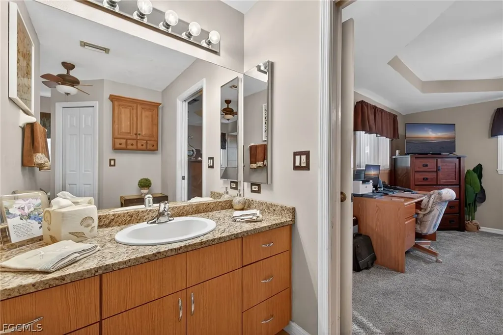 1114 SE 14th Terrace Cape Coral FL 33990