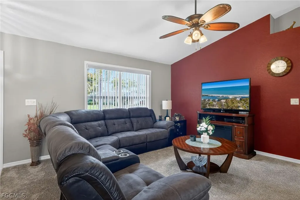 1114 SE 14th Terrace Cape Coral FL 33990