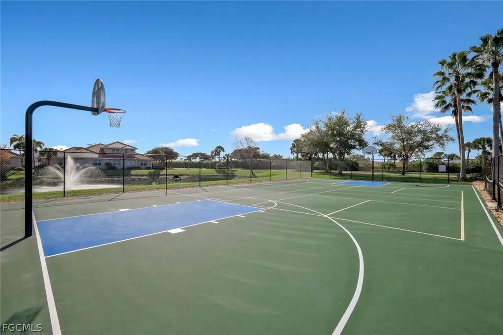 13860 Avon Park Circle Fort Myers FL 33912