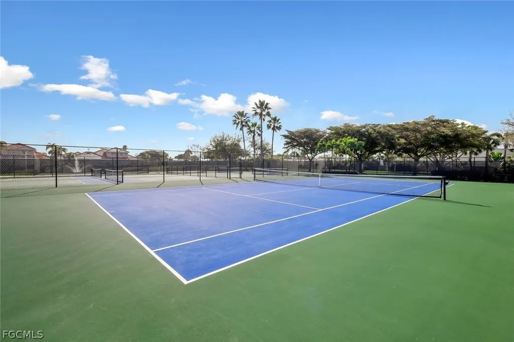 13860 Avon Park Circle Fort Myers FL 33912