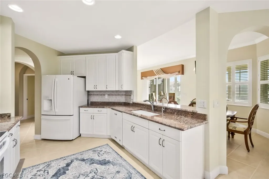 13860 Avon Park Circle Fort Myers FL 33912
