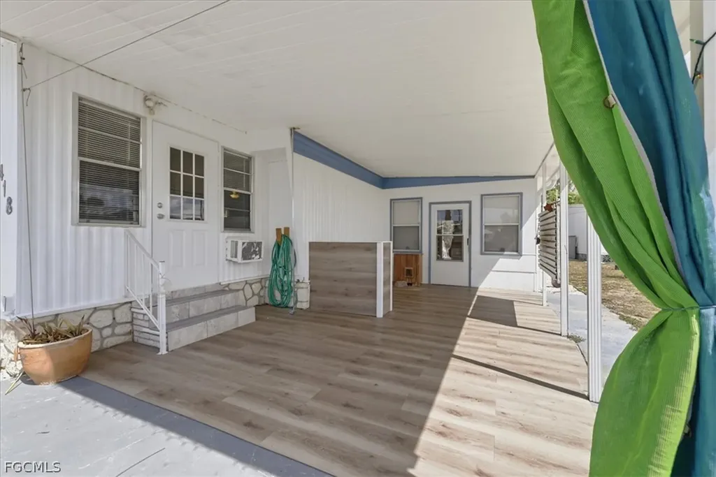 418 Timber Lane N North Fort Myers FL 33917
