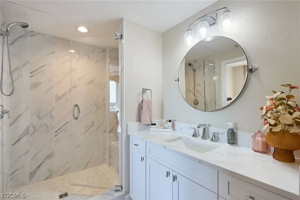 14250 Royal Harbour Court Fort Myers FL 33908