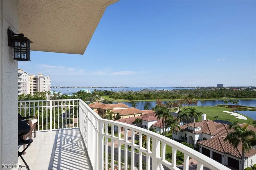 14250 Royal Harbour Court Fort Myers FL 33908