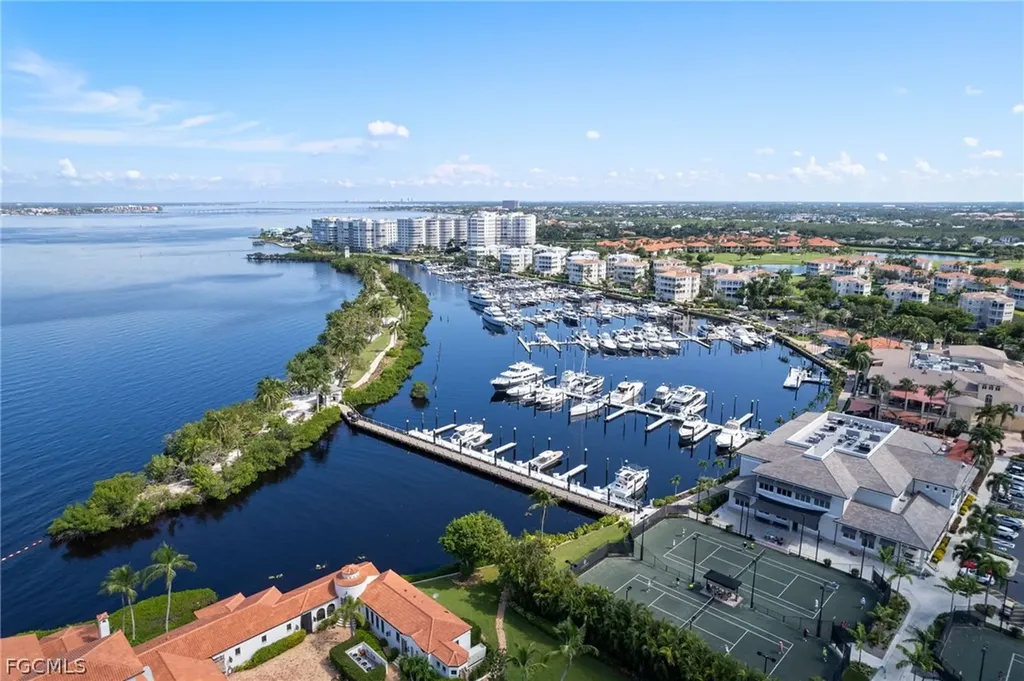 14250 Royal Harbour Court Fort Myers FL 33908