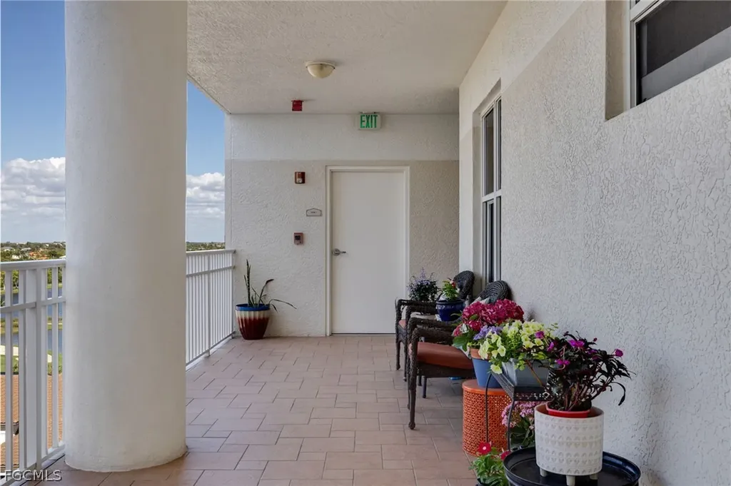14250 Royal Harbour Court Fort Myers FL 33908