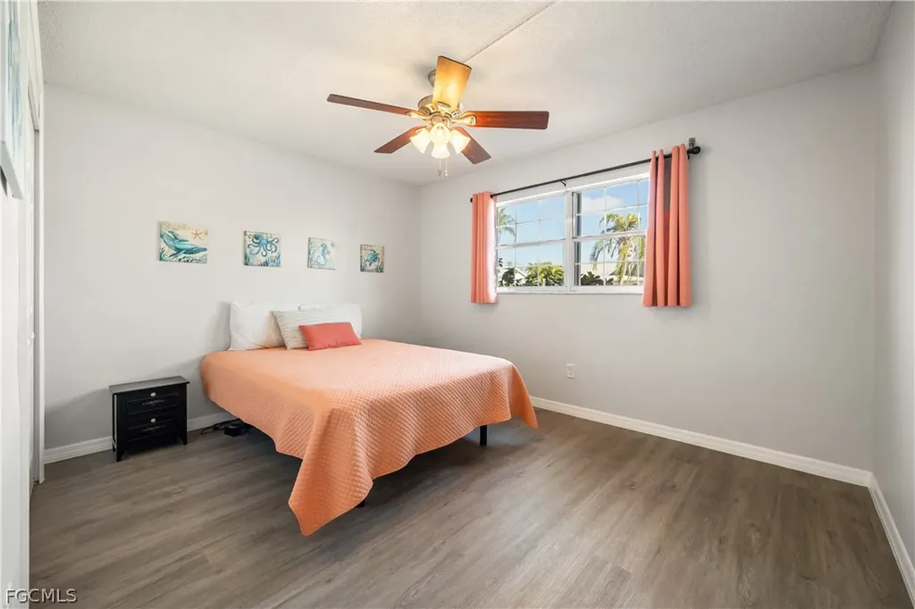 8761 Lueck Lane Fort Myers FL 33919