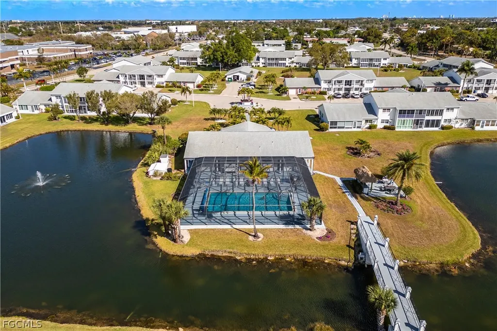 8761 Lueck Lane Fort Myers FL 33919