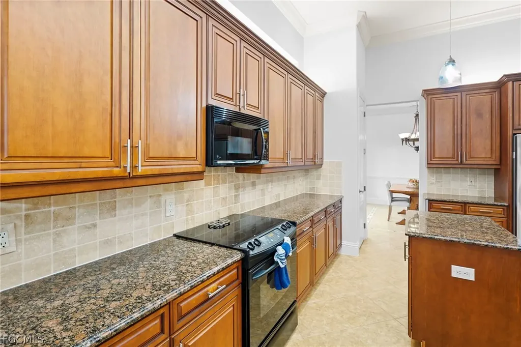 18271 Parkside Greens Drive Fort Myers FL 33908