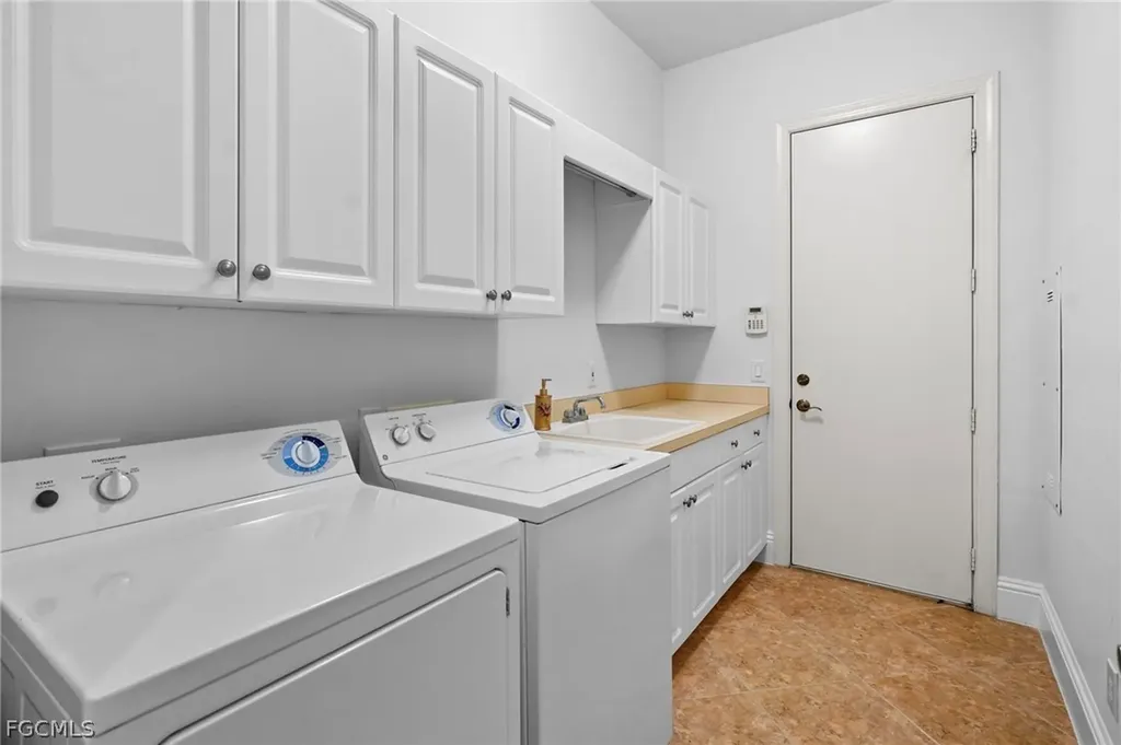 18271 Parkside Greens Drive Fort Myers FL 33908