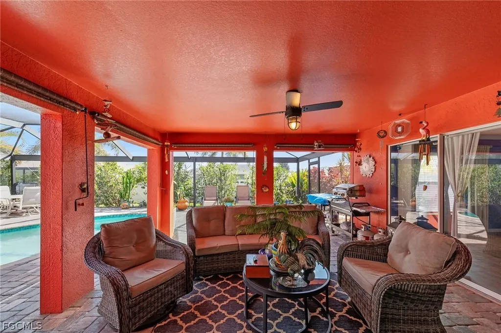1821 NW 1st Place Cape Coral FL 33993