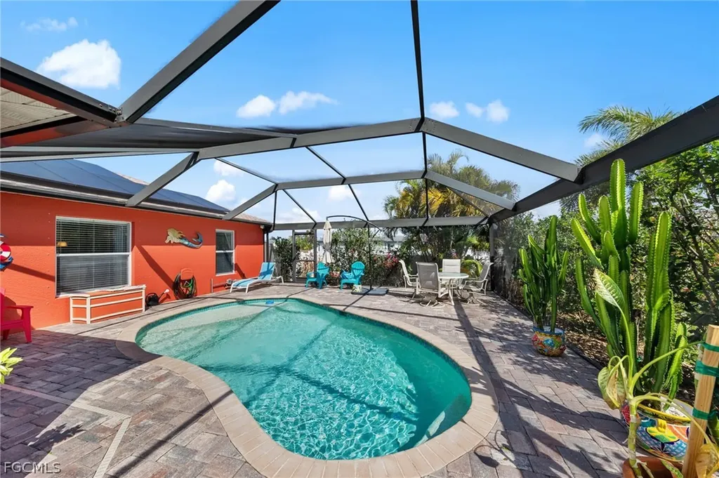 1821 NW 1st Place Cape Coral FL 33993