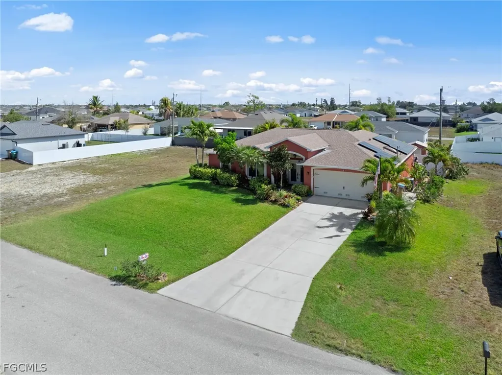 1821 NW 1st Place Cape Coral FL 33993