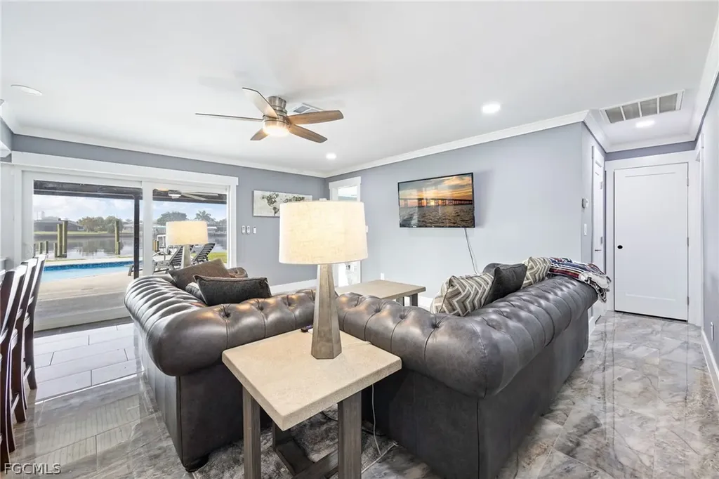 13413 Mini Way Fort Myers FL 33905