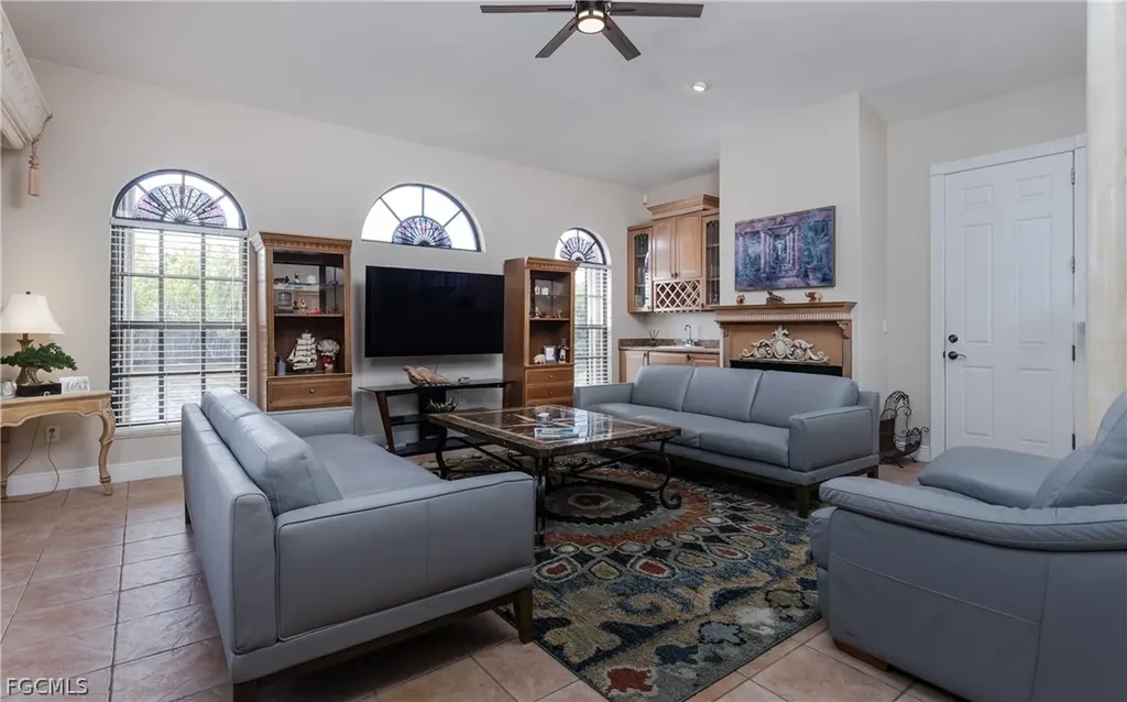 2374 Coral Point Drive Cape Coral FL 33990