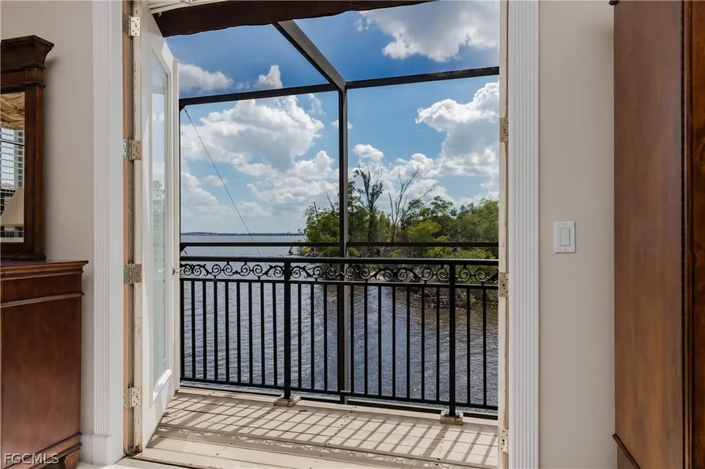 2374 Coral Point Drive Cape Coral FL 33990