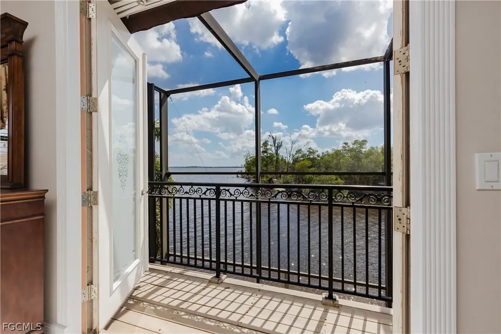 2374 Coral Point Drive Cape Coral FL 33990