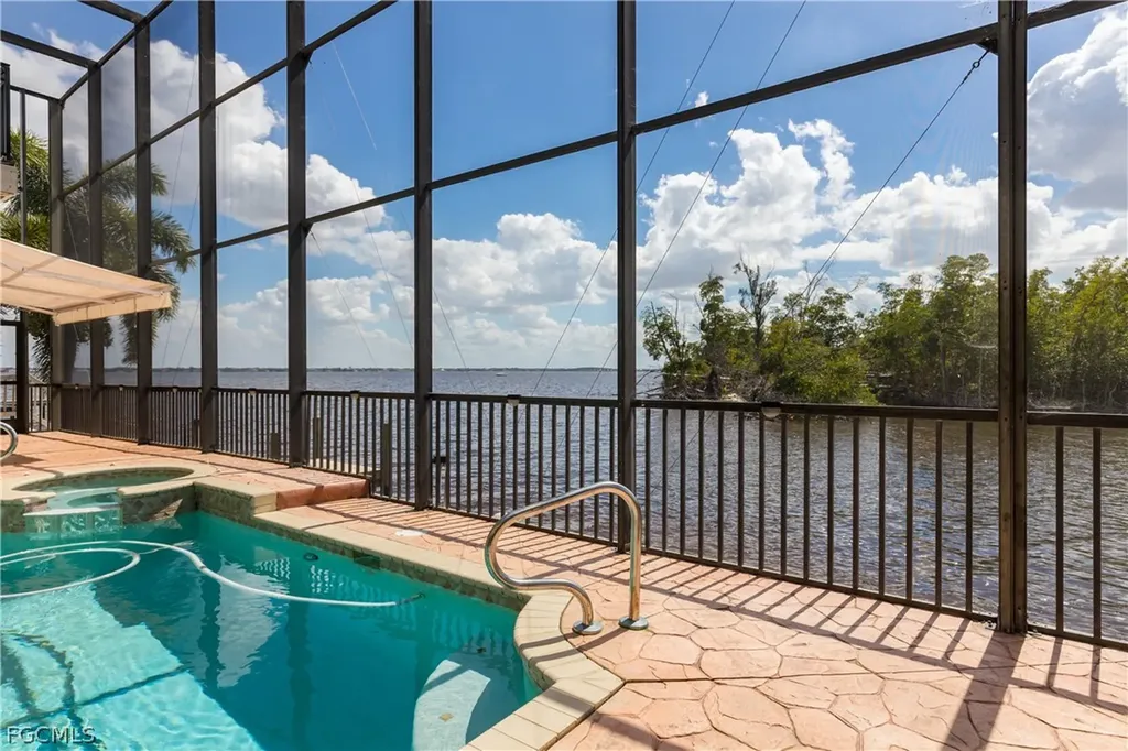 2374 Coral Point Drive Cape Coral FL 33990