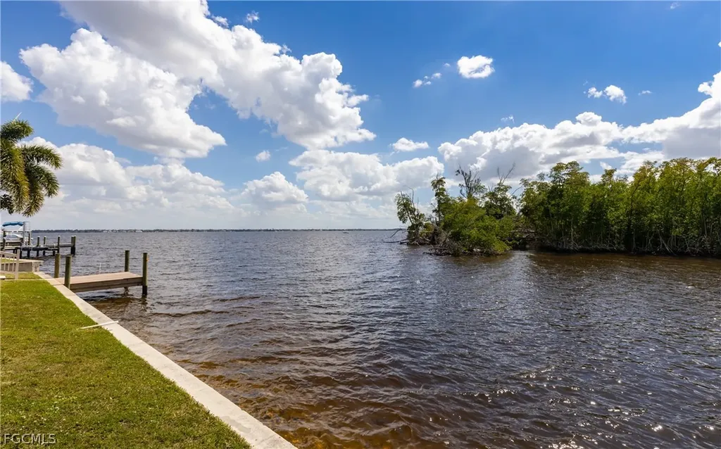 2374 Coral Point Drive Cape Coral FL 33990