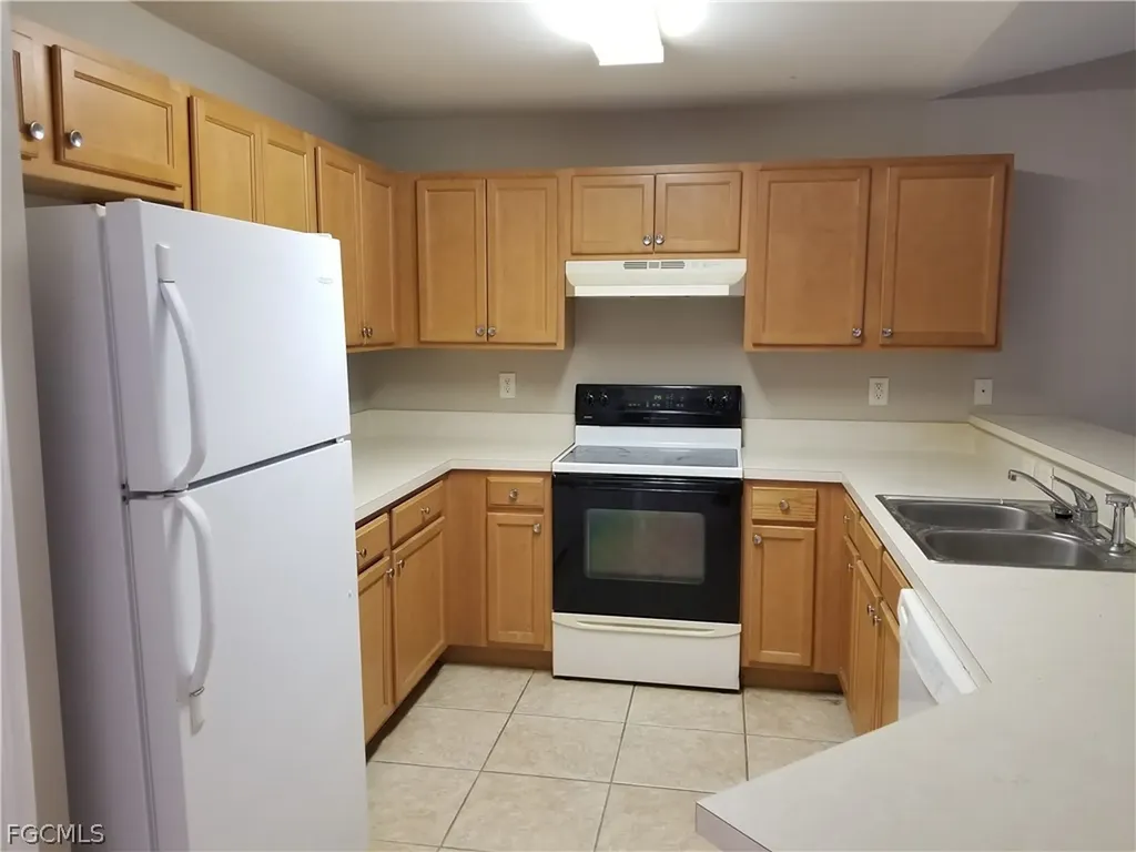 907 Chenault Street Lehigh Acres FL 33974