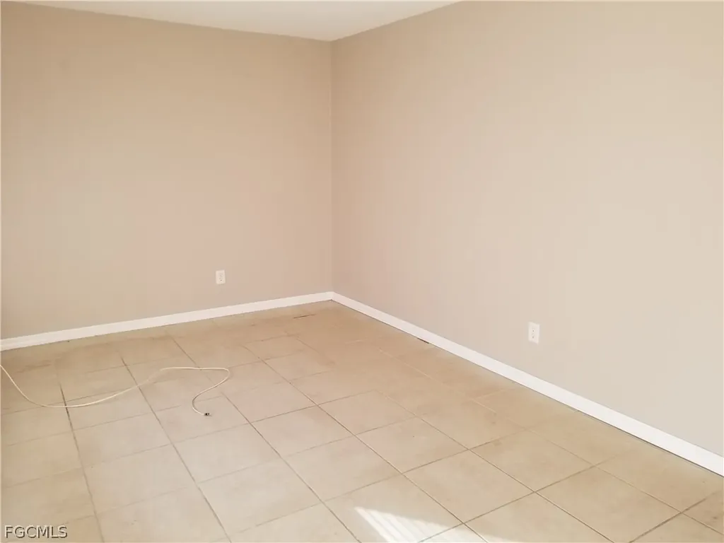 907 Chenault Street Lehigh Acres FL 33974