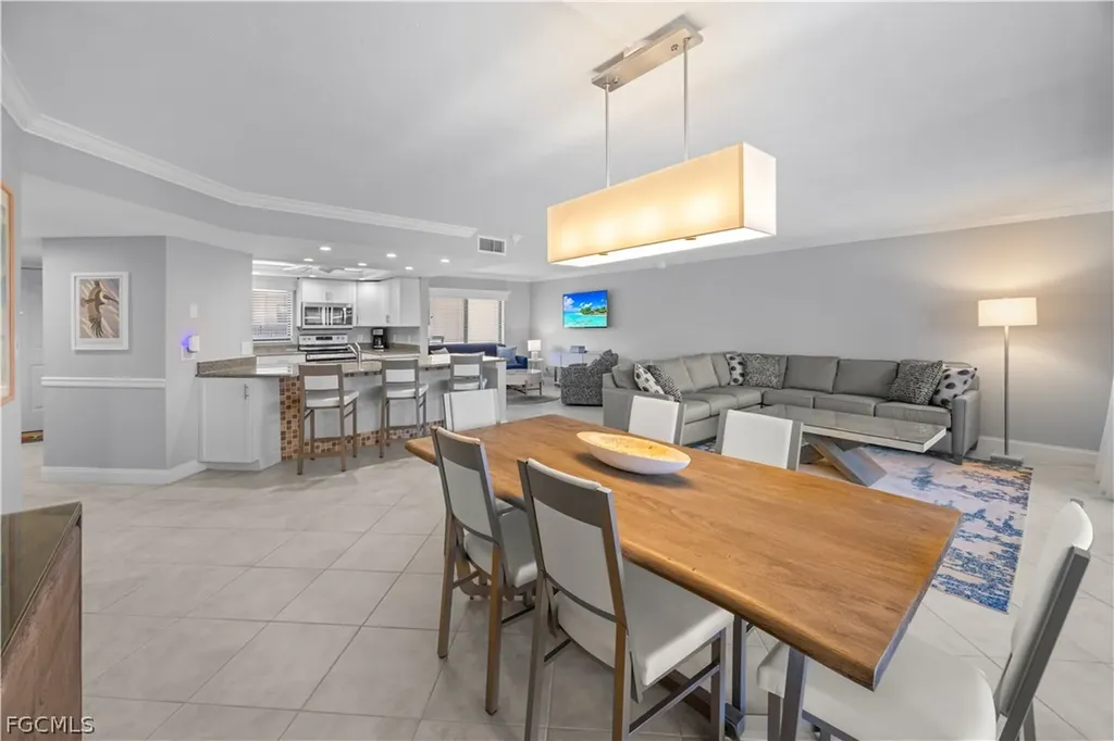 1401 Middle Gulf Drive Sanibel FL 33957