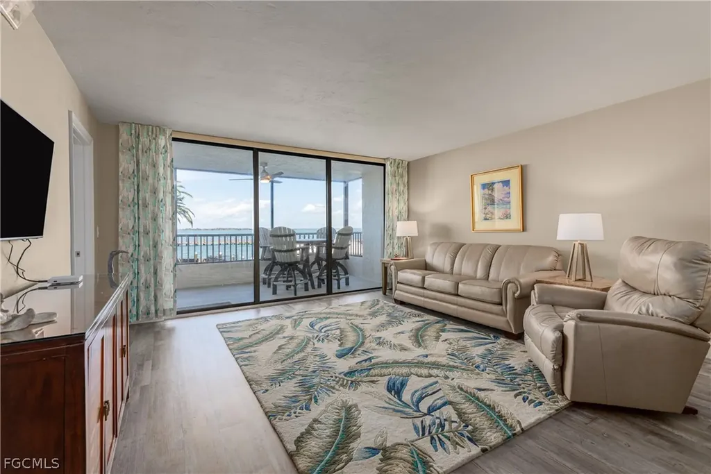 15031 Punta Rassa Road Fort Myers FL 33908
