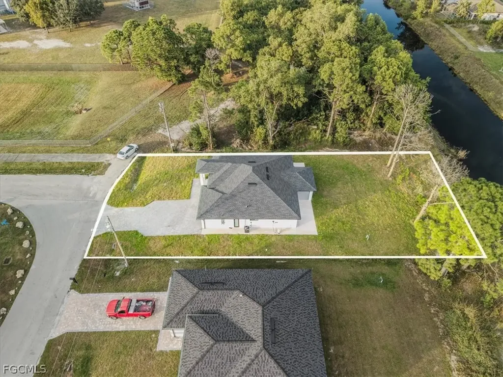 541 Chalet Avenue S Lehigh Acres FL 33974