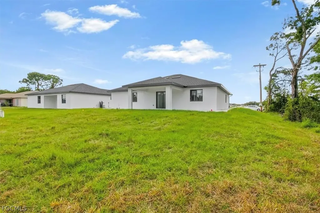 541 Chalet Avenue S Lehigh Acres FL 33974