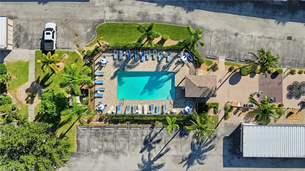 5785 Trailwinds Drive Fort Myers FL 33907