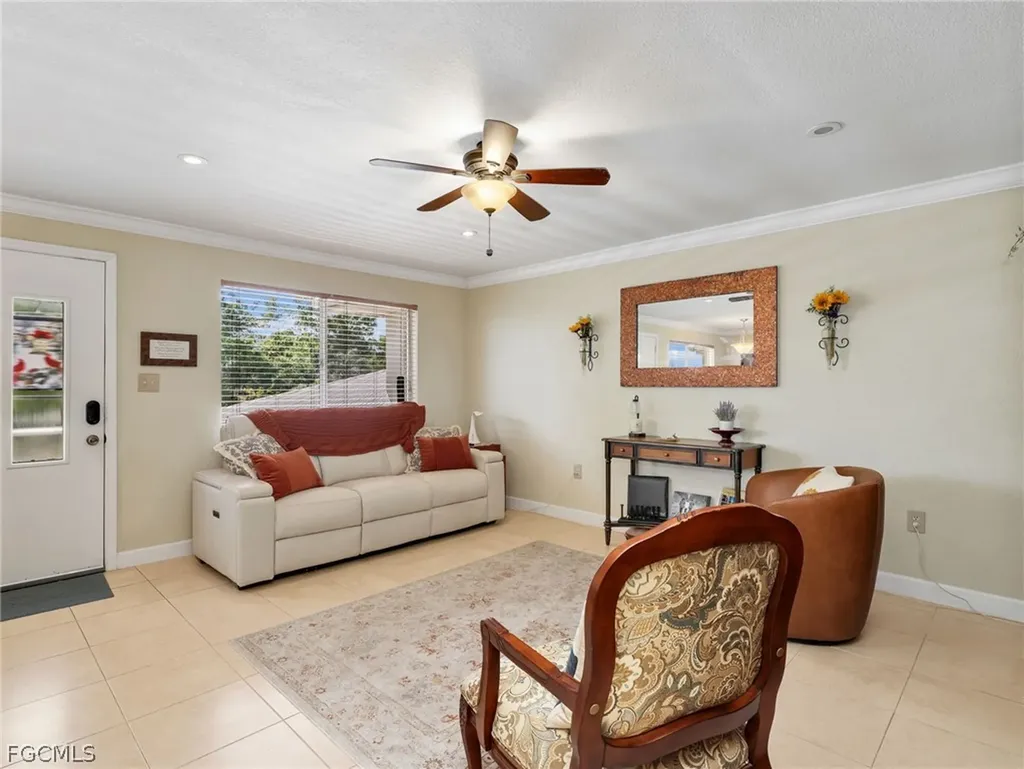 431 Van Buren Street Fort Myers FL 33916