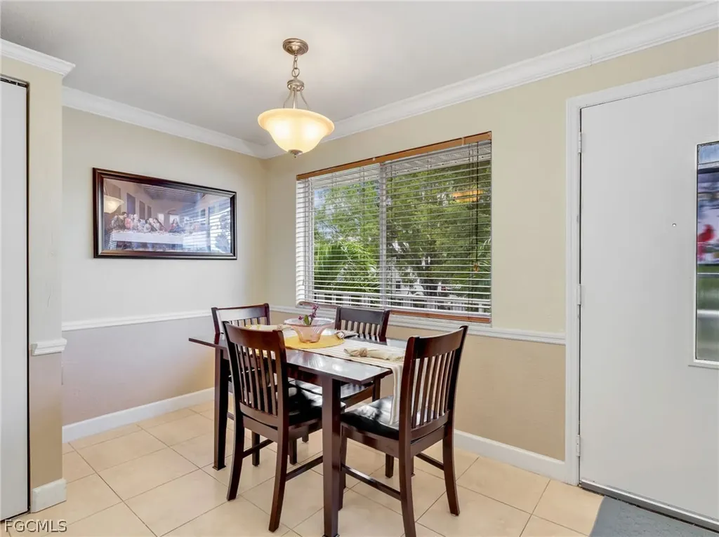 431 Van Buren Street Fort Myers FL 33916